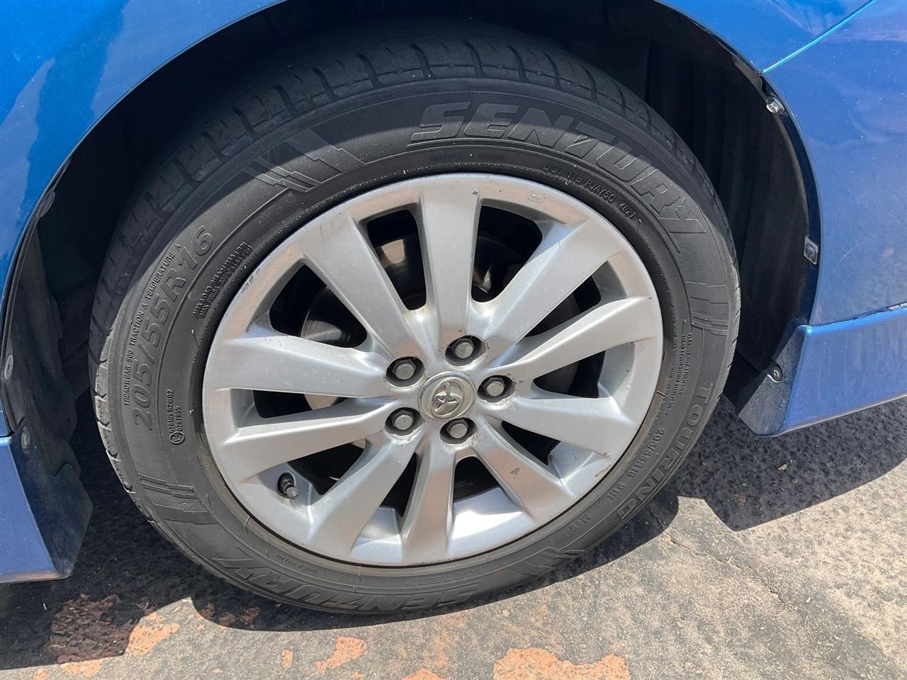 Toyota Corolla  2010