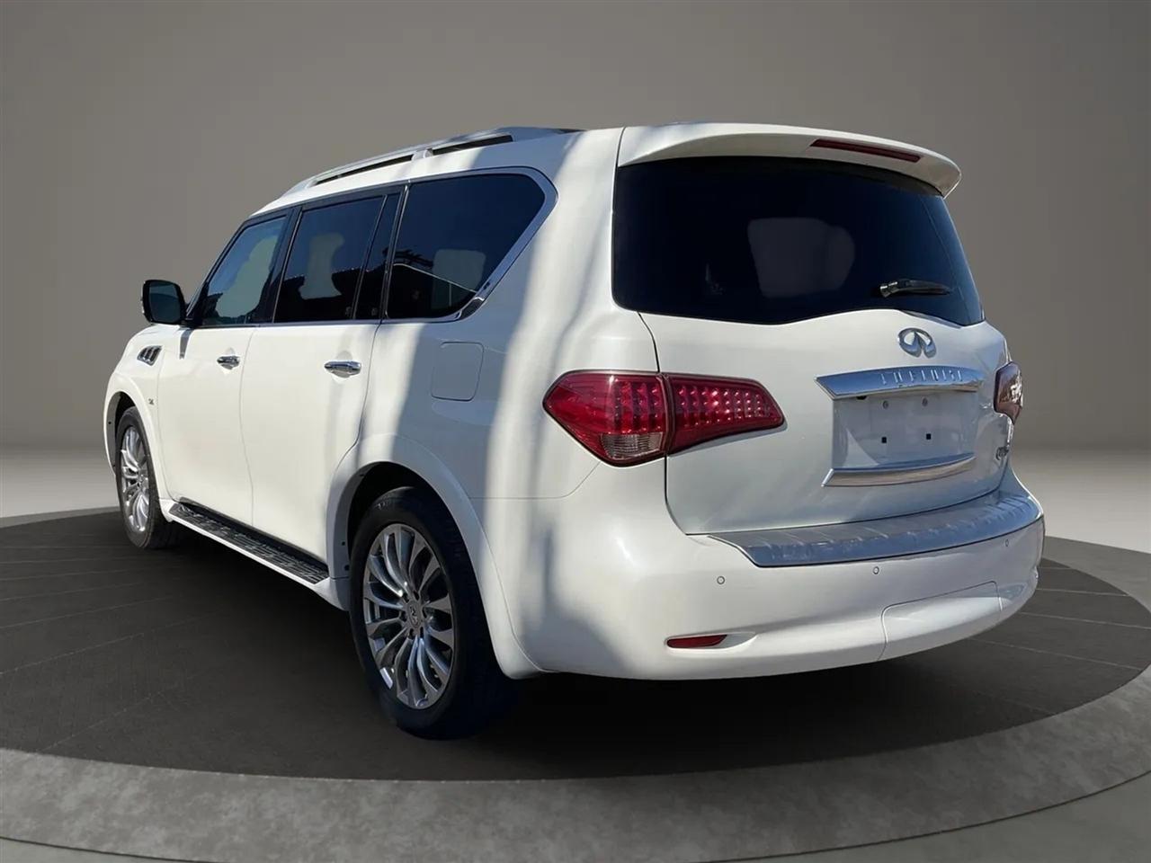 Infiniti QX80  2015