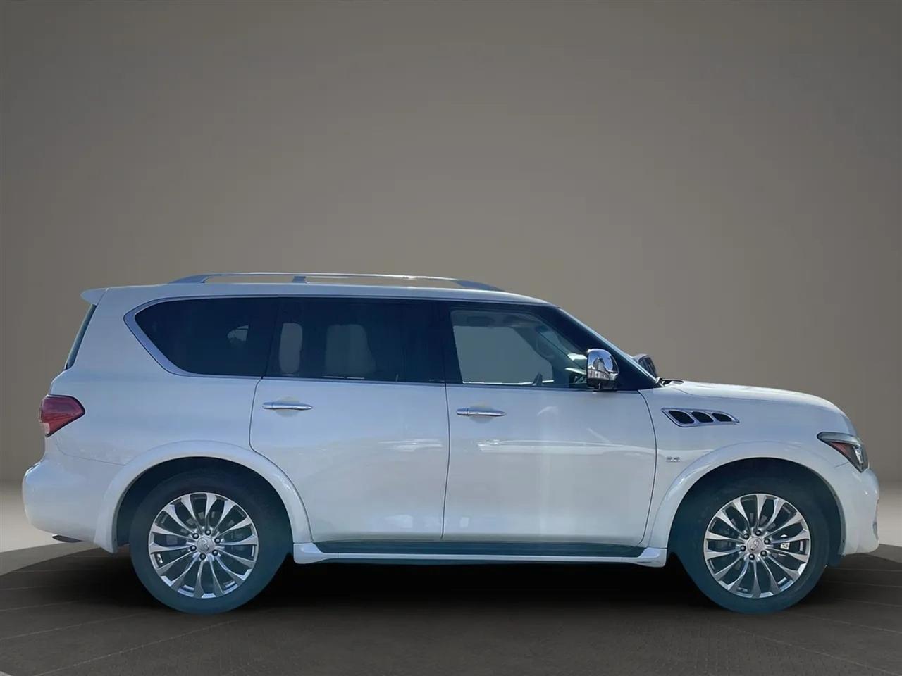 Infiniti QX80  2015