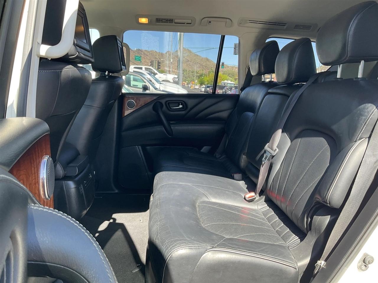 Infiniti QX80  2015