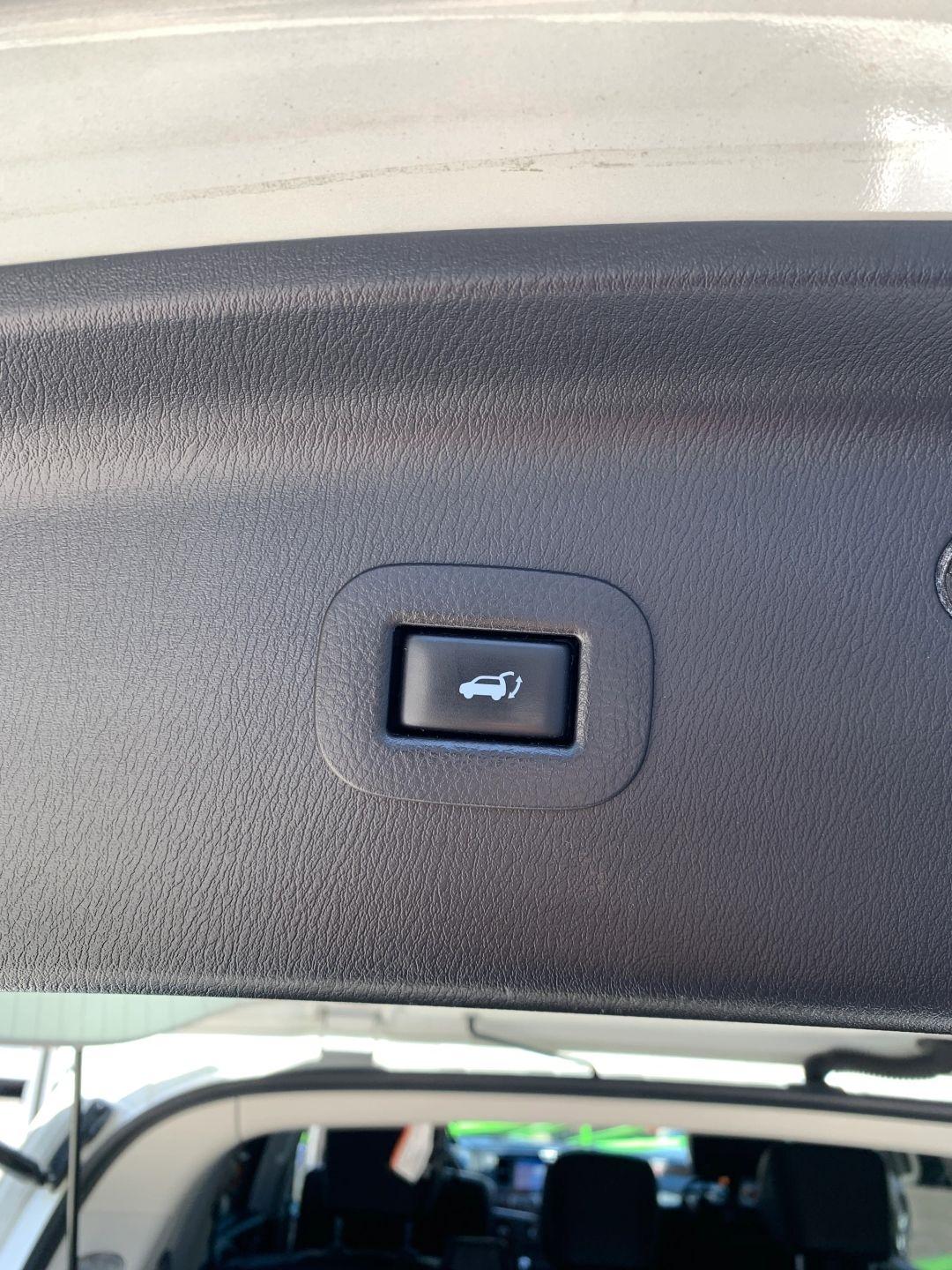 Infiniti QX80  2015