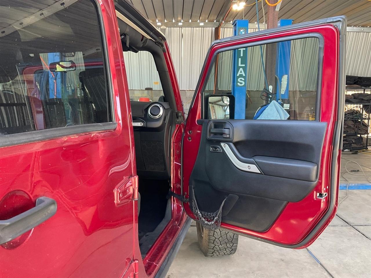 Jeep Wrangler  2012