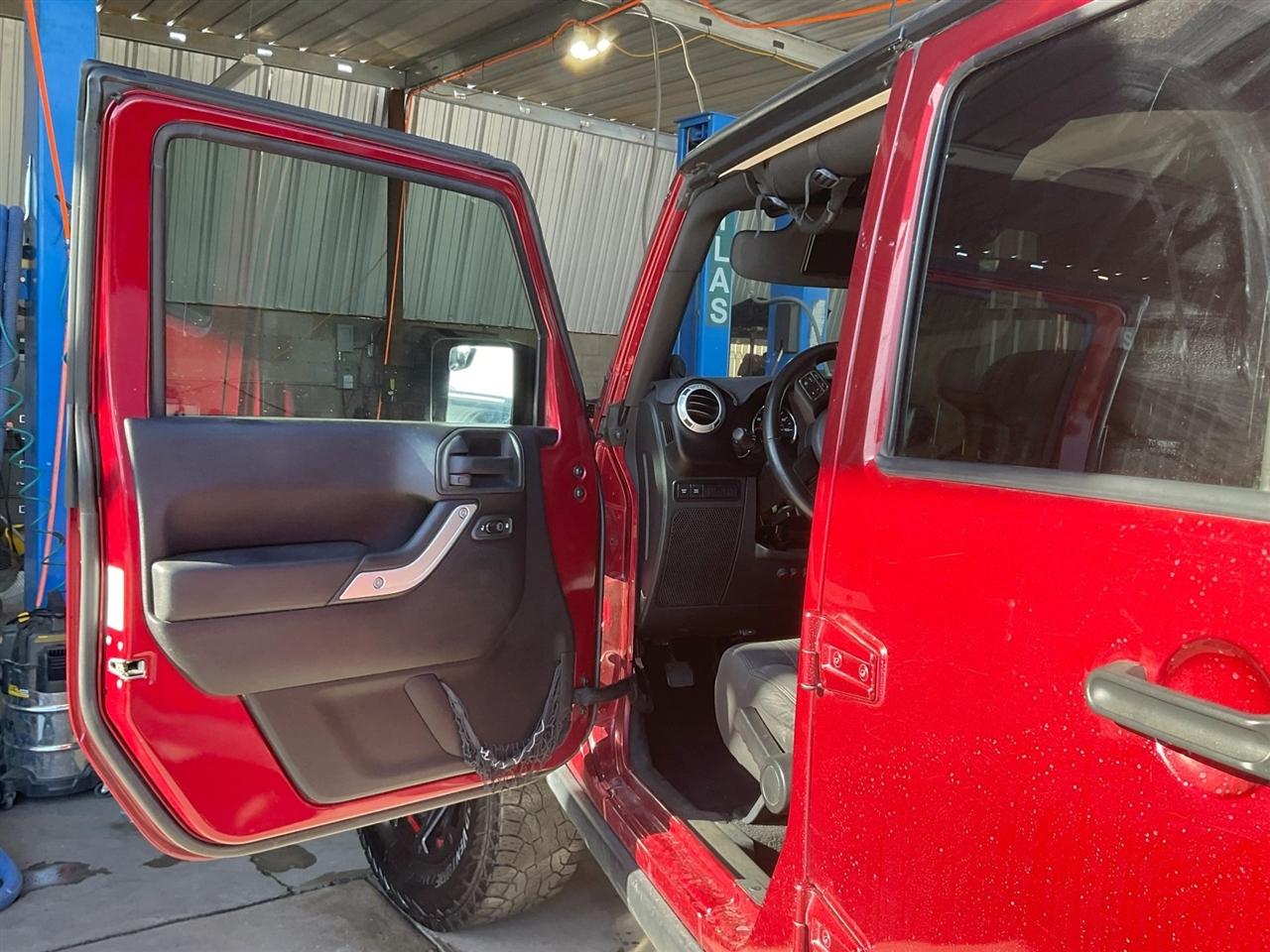 Jeep Wrangler  2012