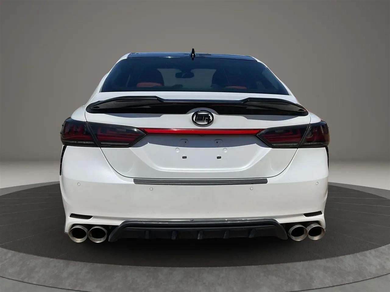 Toyota Camry  2018