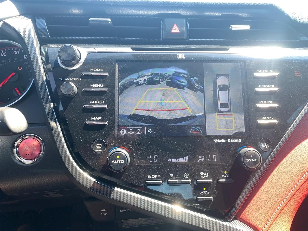 Toyota Camry  2018