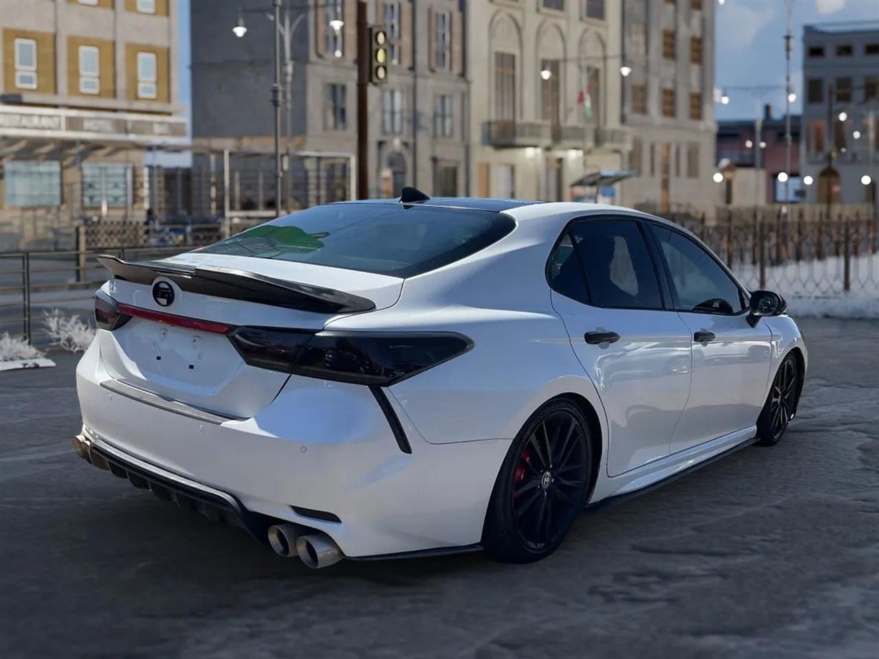 Toyota Camry  2018