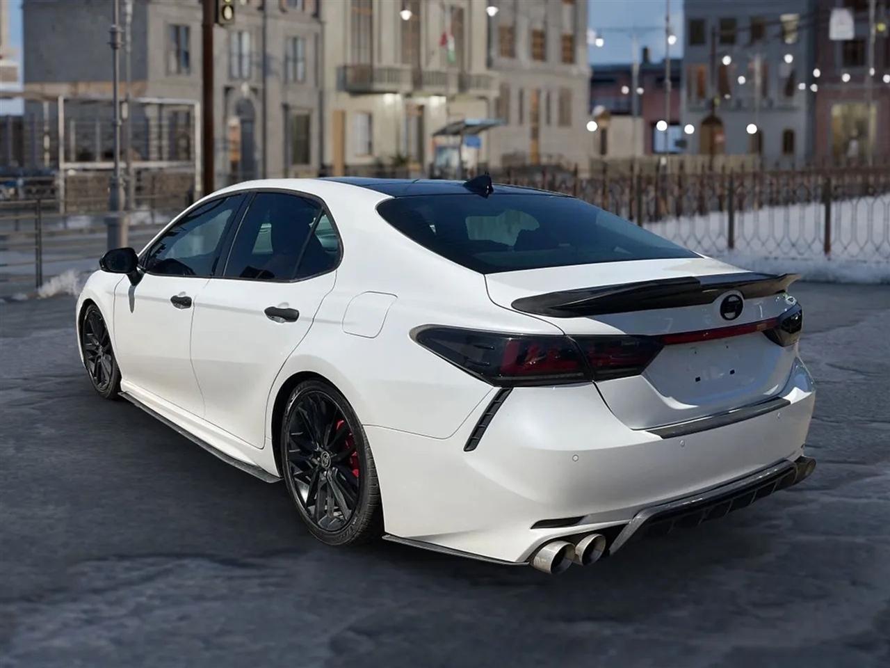 Toyota Camry  2018