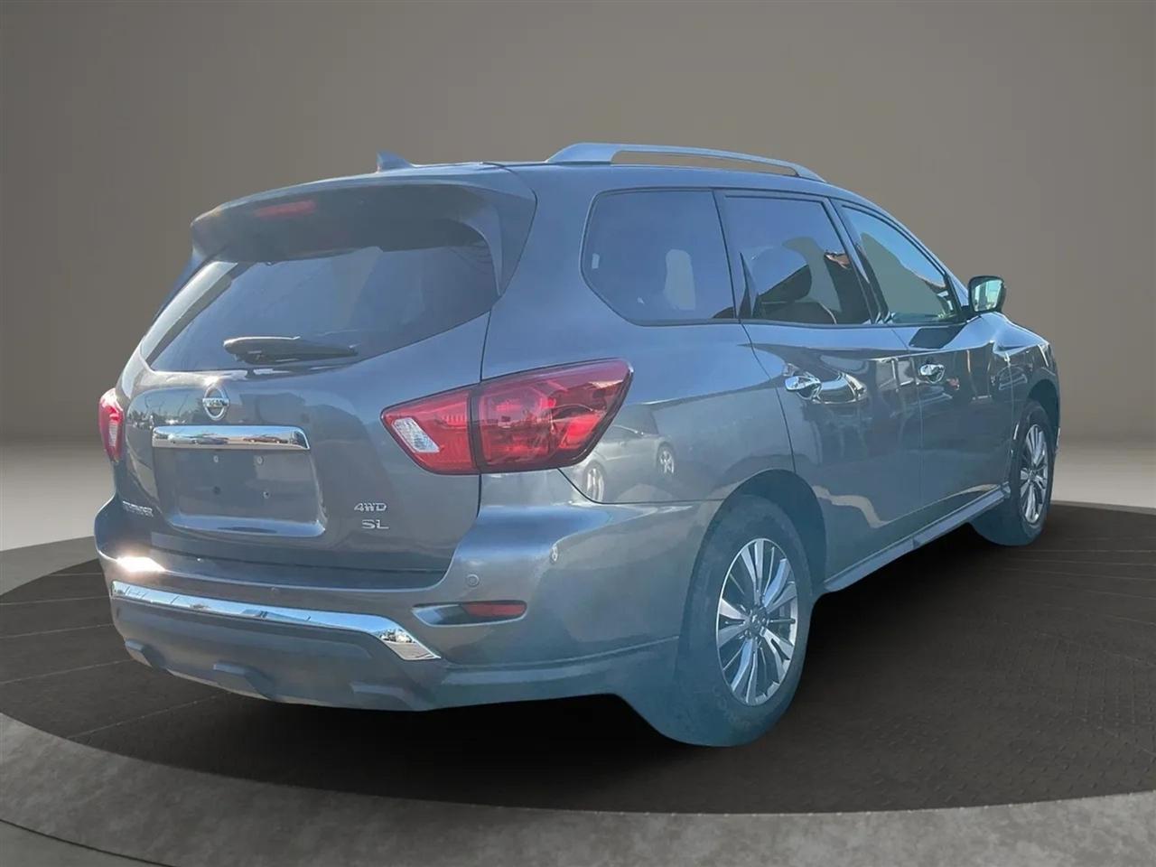 Nissan Pathfinder  2019