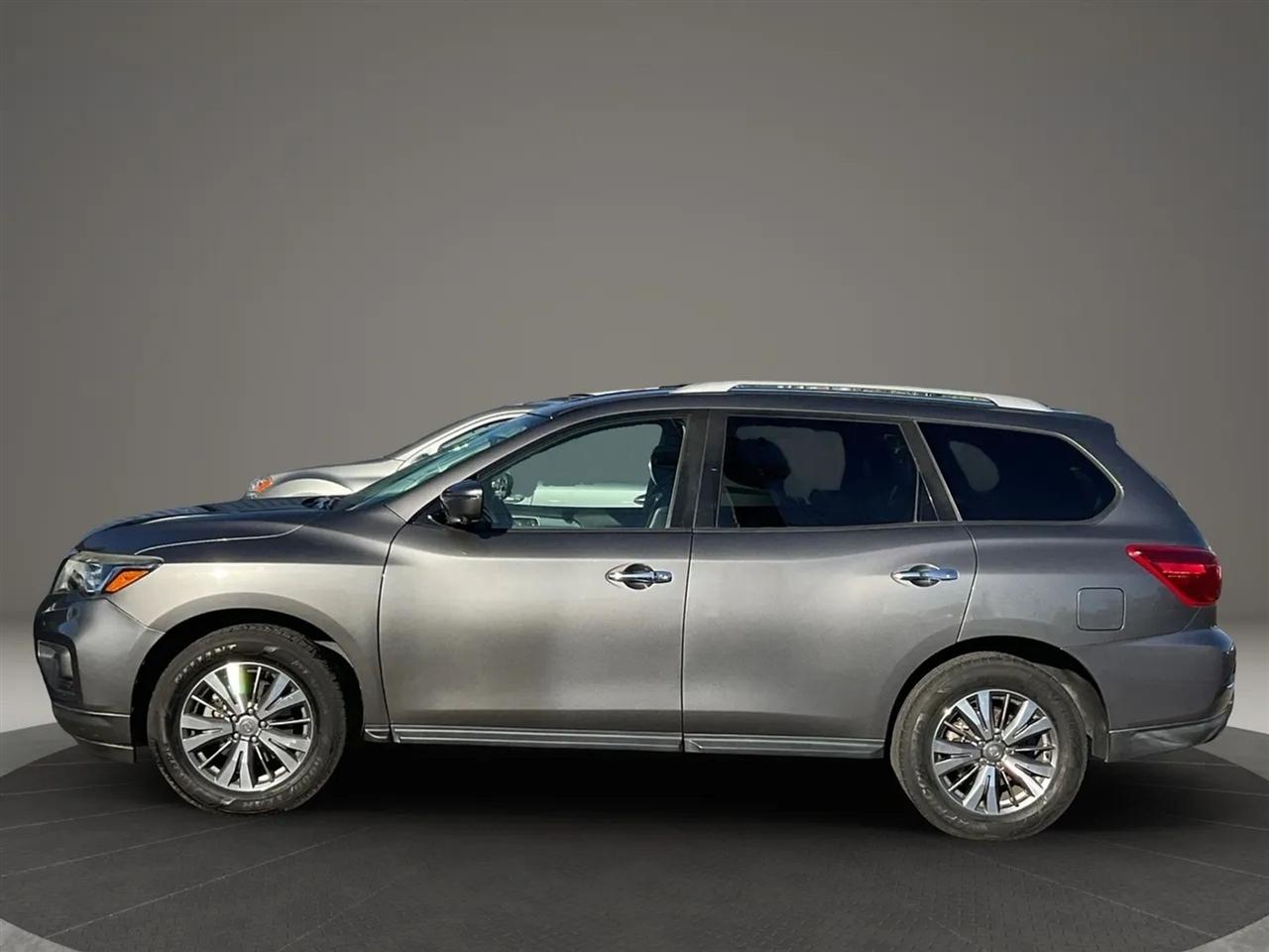 Nissan Pathfinder  2019
