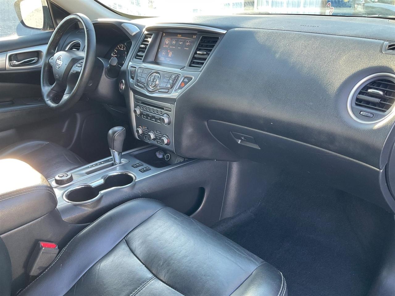 Nissan Pathfinder  2019