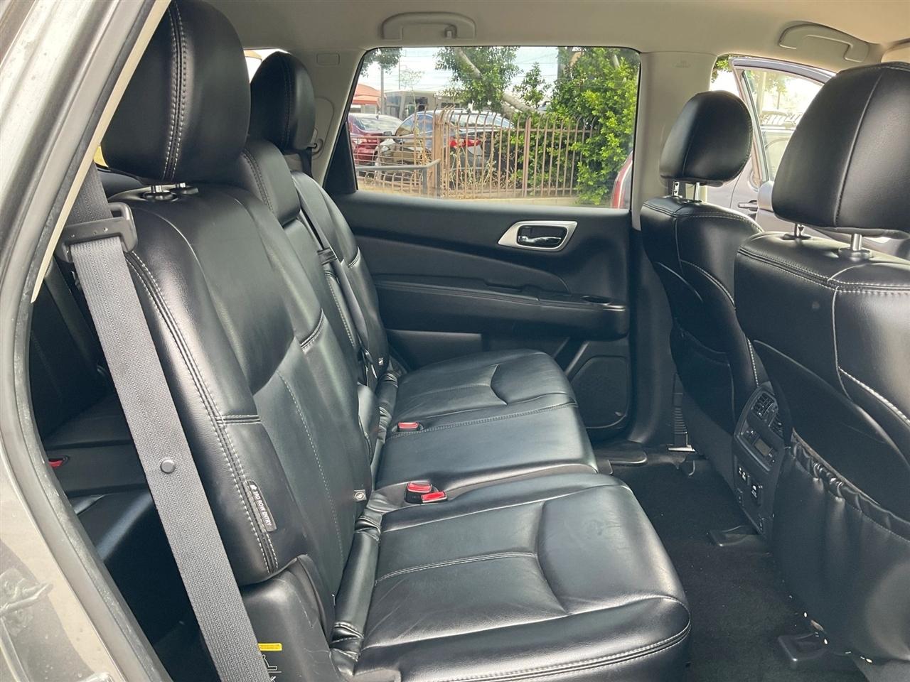 Nissan Pathfinder  2019