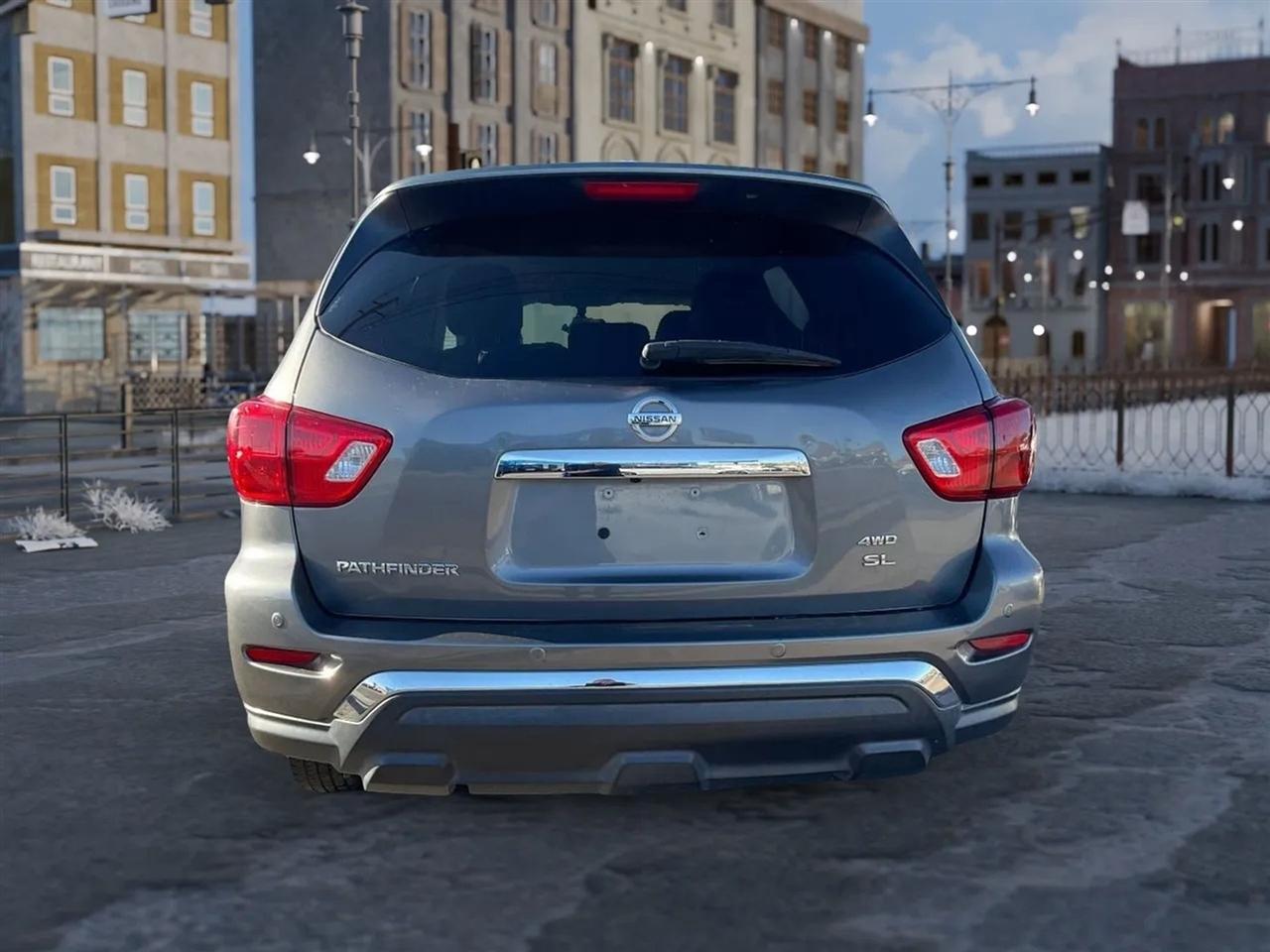 Nissan Pathfinder  2019