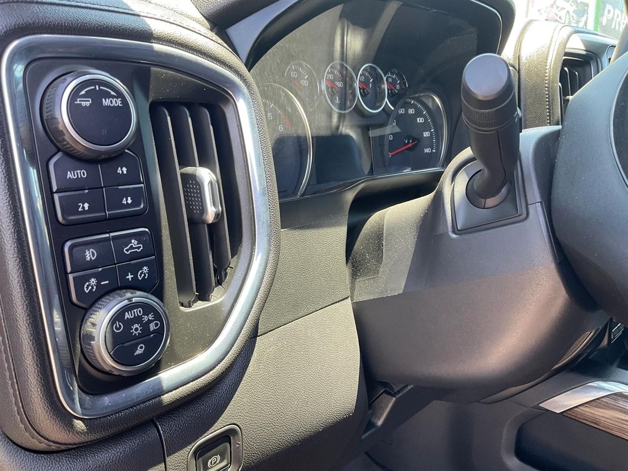 Chevrolet Silverado 1500  2021