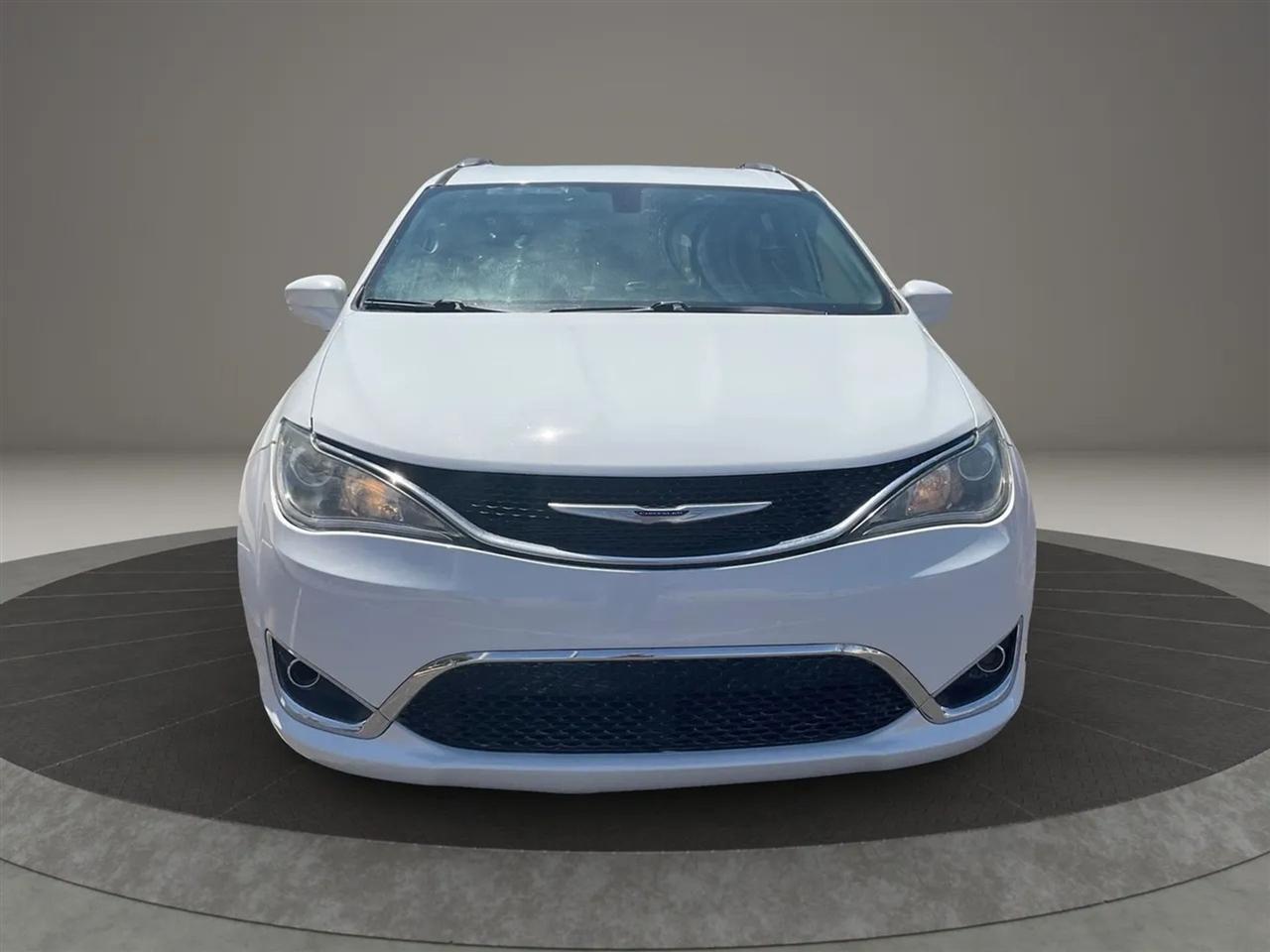 Chrysler Pacifica  2019