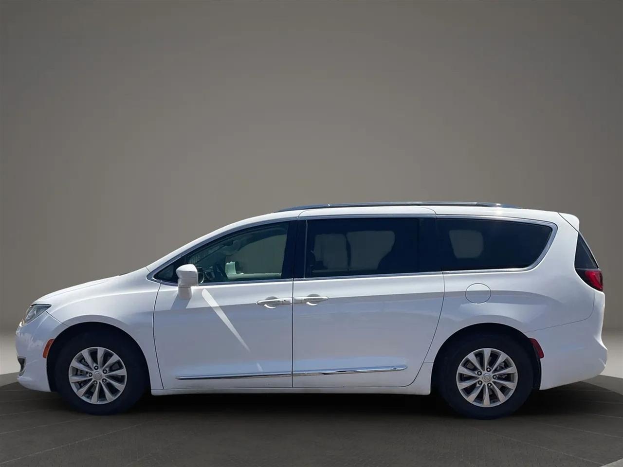 Chrysler Pacifica  2019