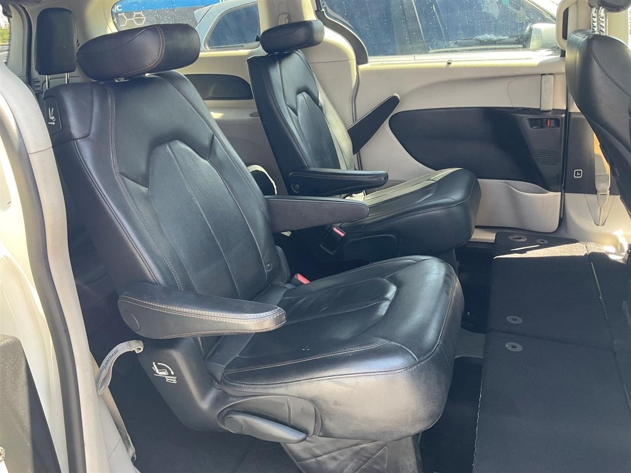 Chrysler Pacifica  2019