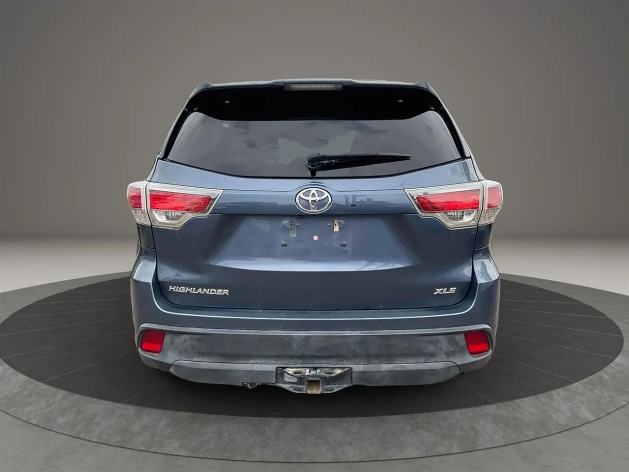 Toyota Highlander  2016