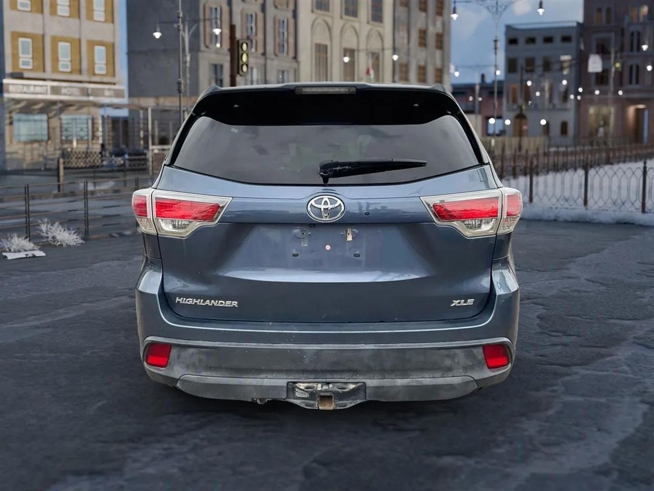 Toyota Highlander  2016