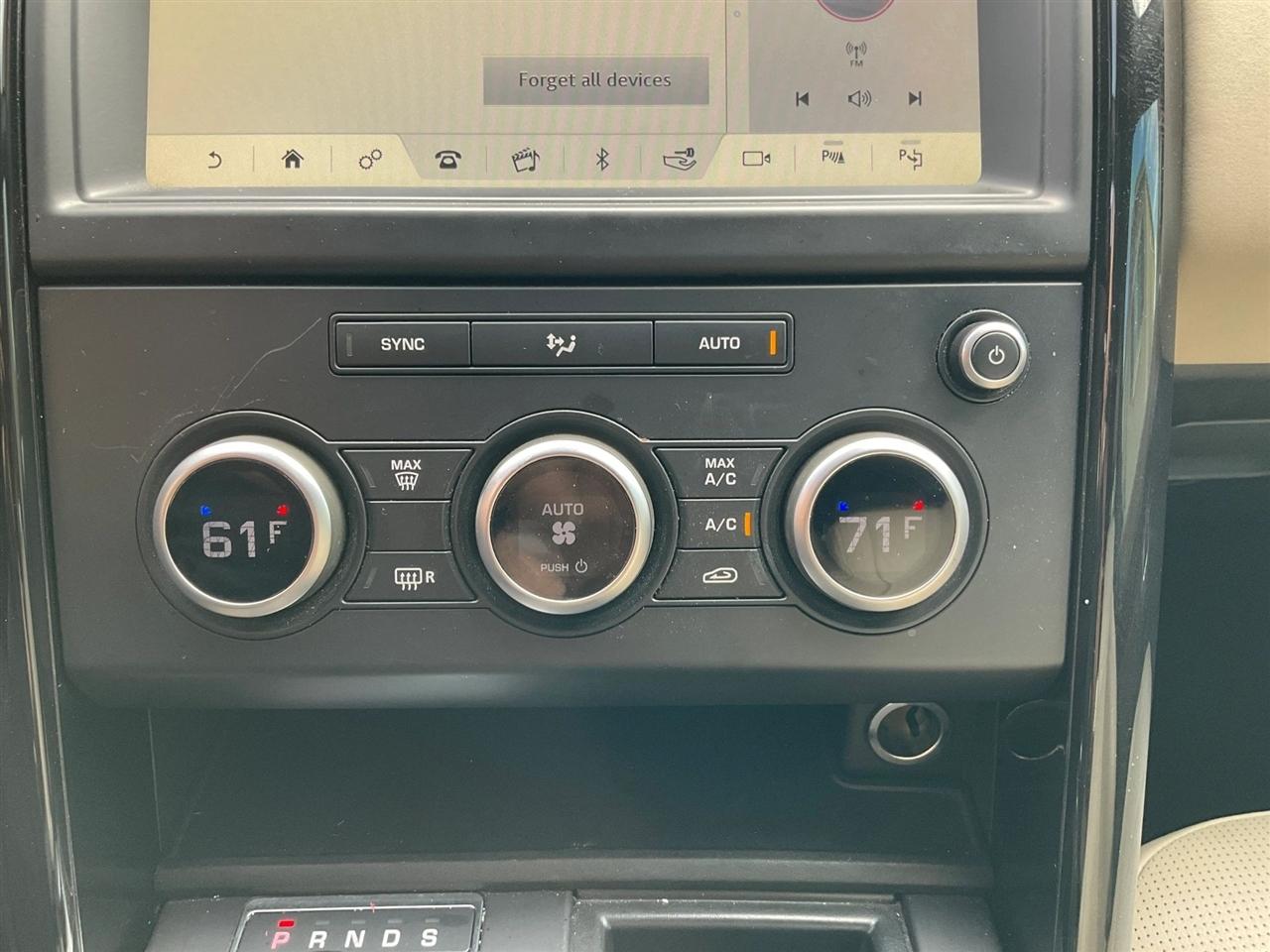 Land Rover Discovery  2020