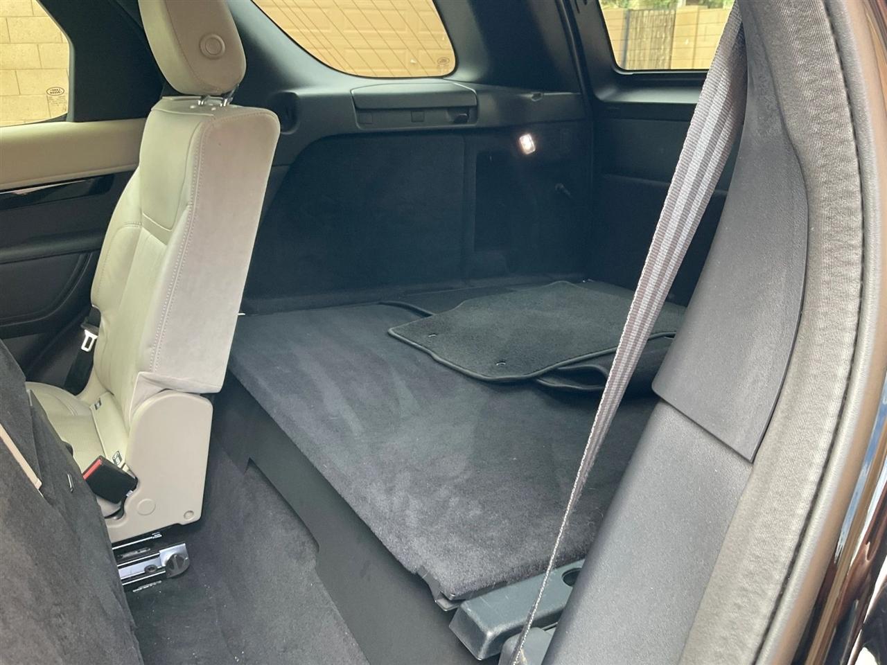 Land Rover Discovery  2020
