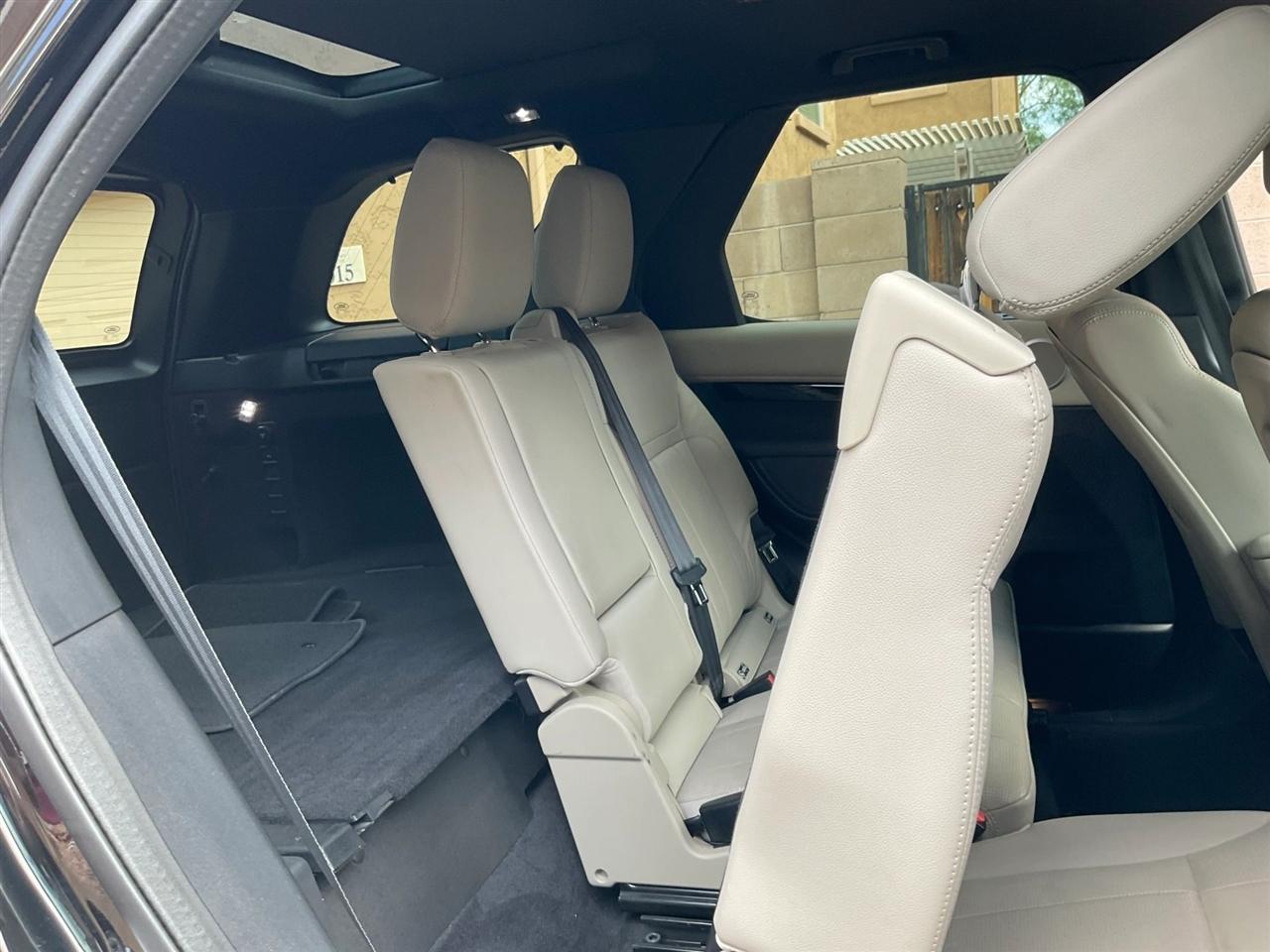Land Rover Discovery  2020