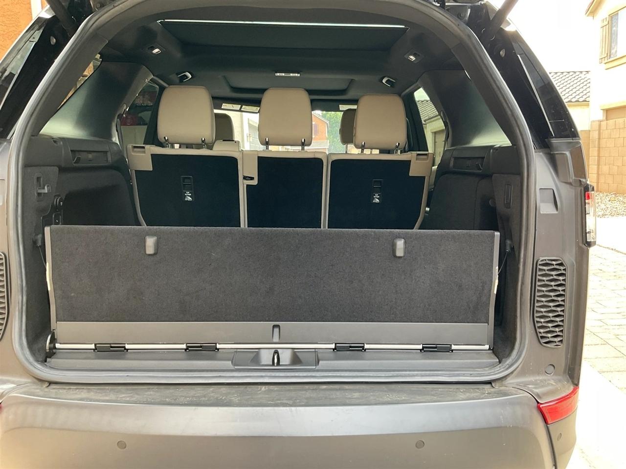 Land Rover Discovery  2020