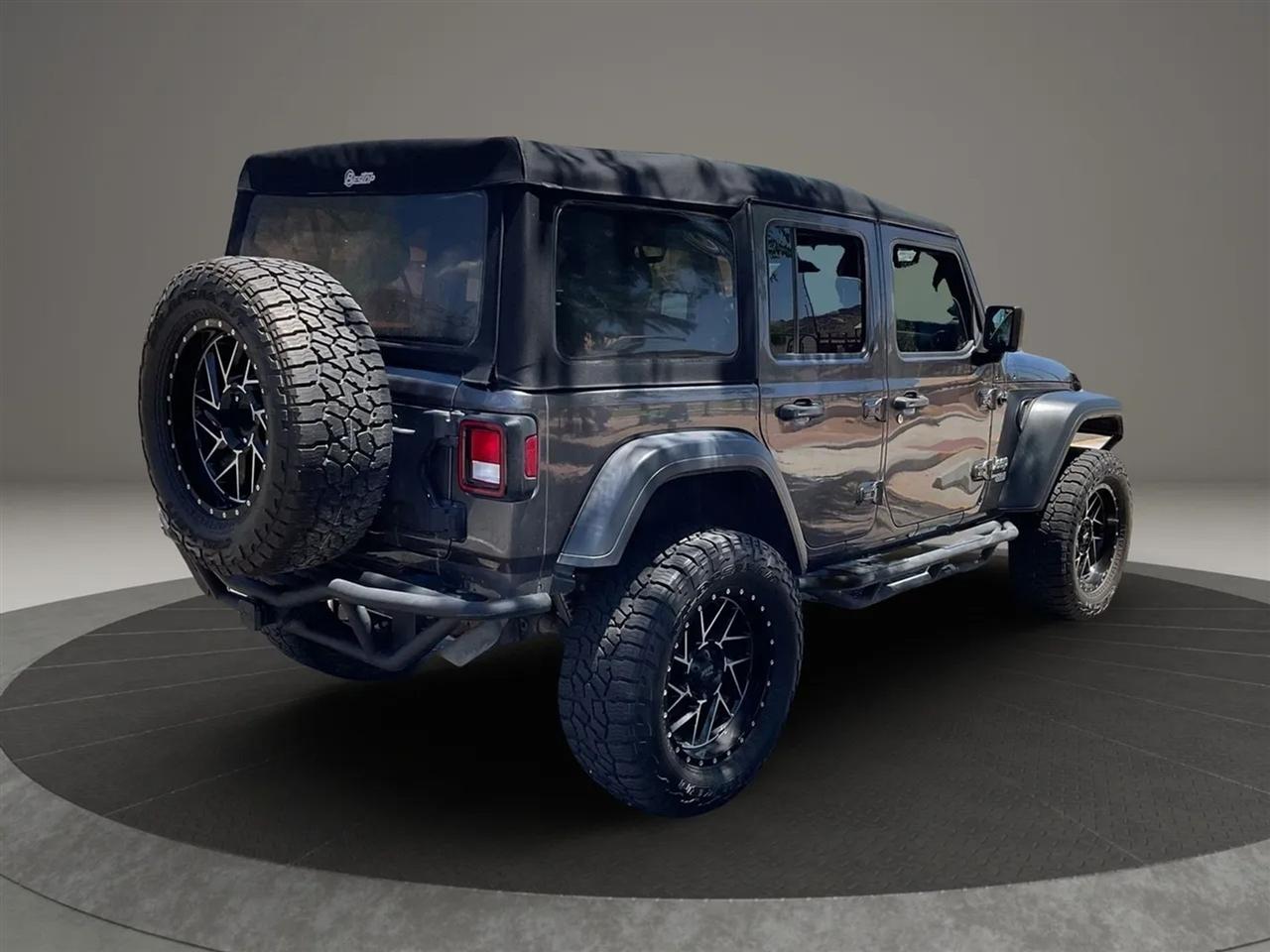 Jeep Wrangler  2018