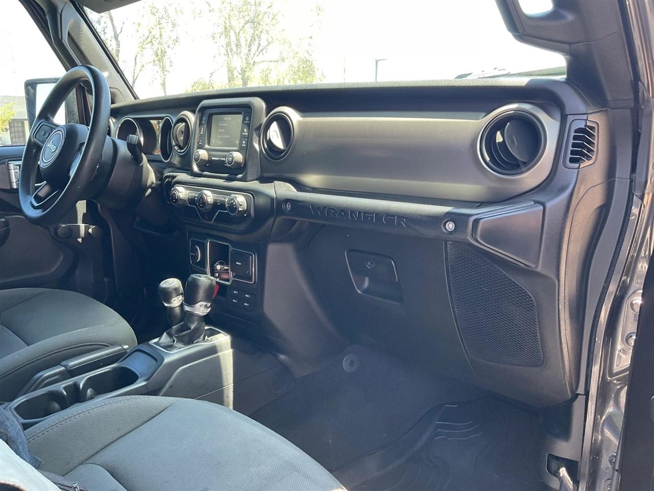 Jeep Wrangler  2018