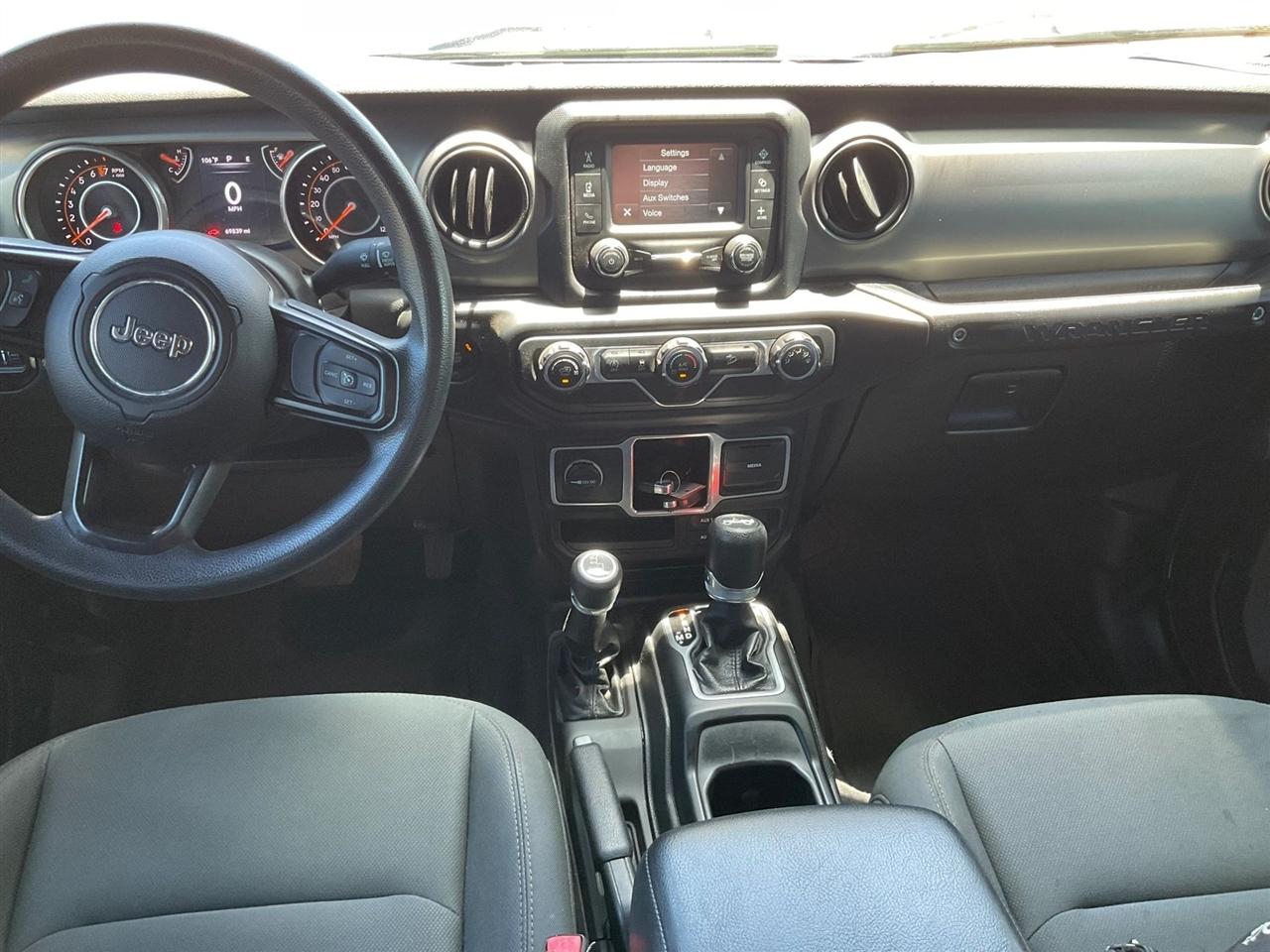 Jeep Wrangler  2018