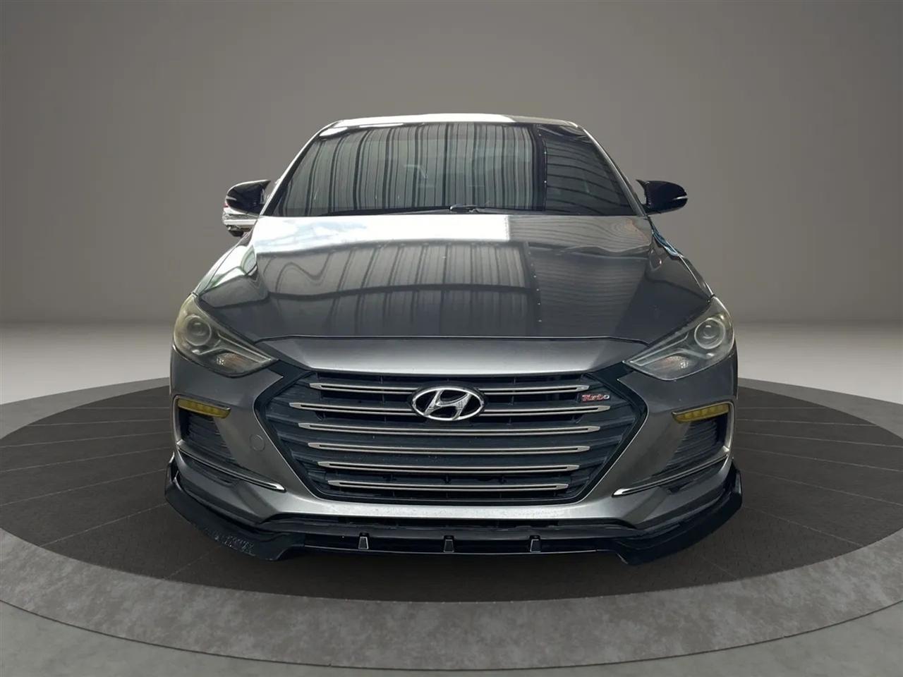 Hyundai Elantra  2018