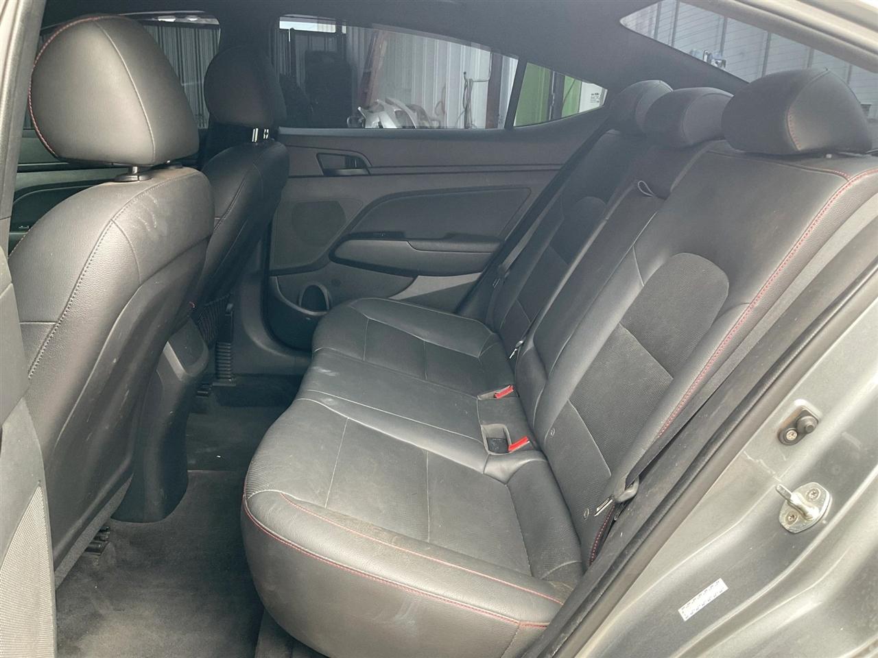 Hyundai Elantra  2018