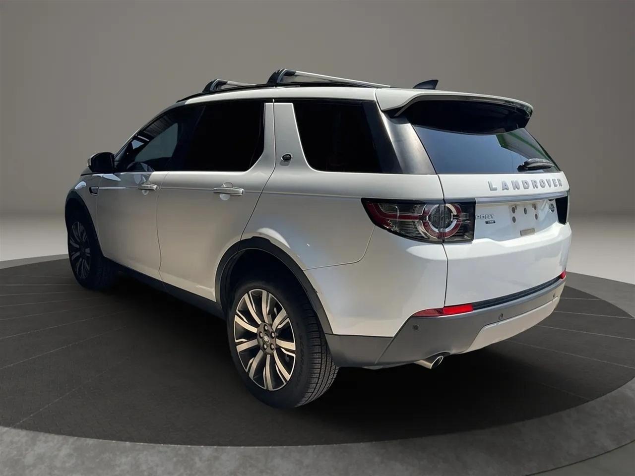 Land Rover Discovery Sport  2017