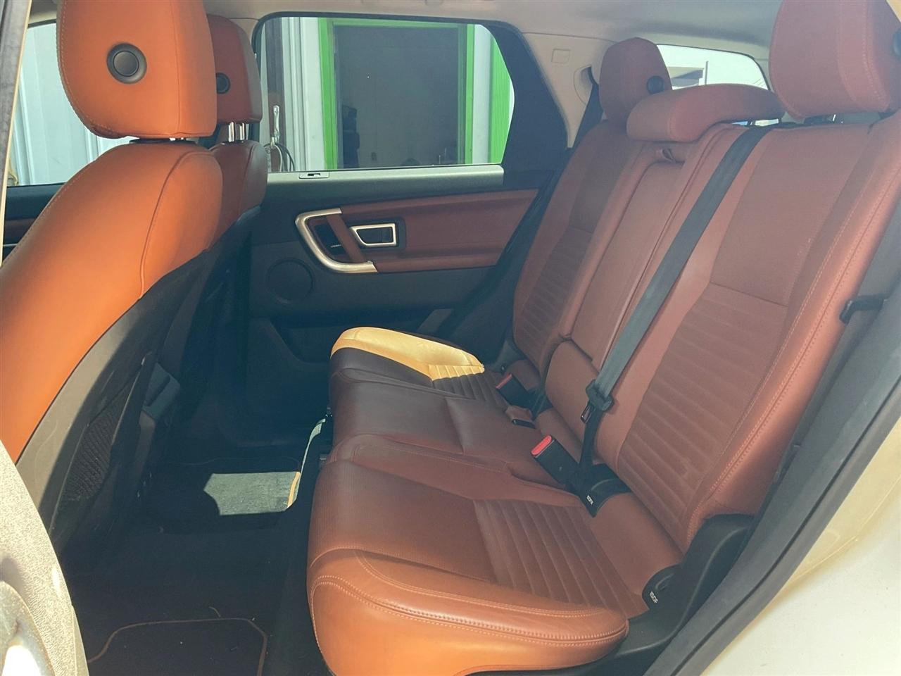 Land Rover Discovery Sport  2017