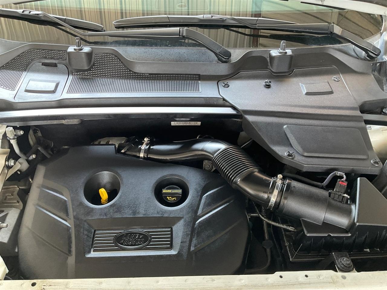 Land Rover Discovery Sport  2017
