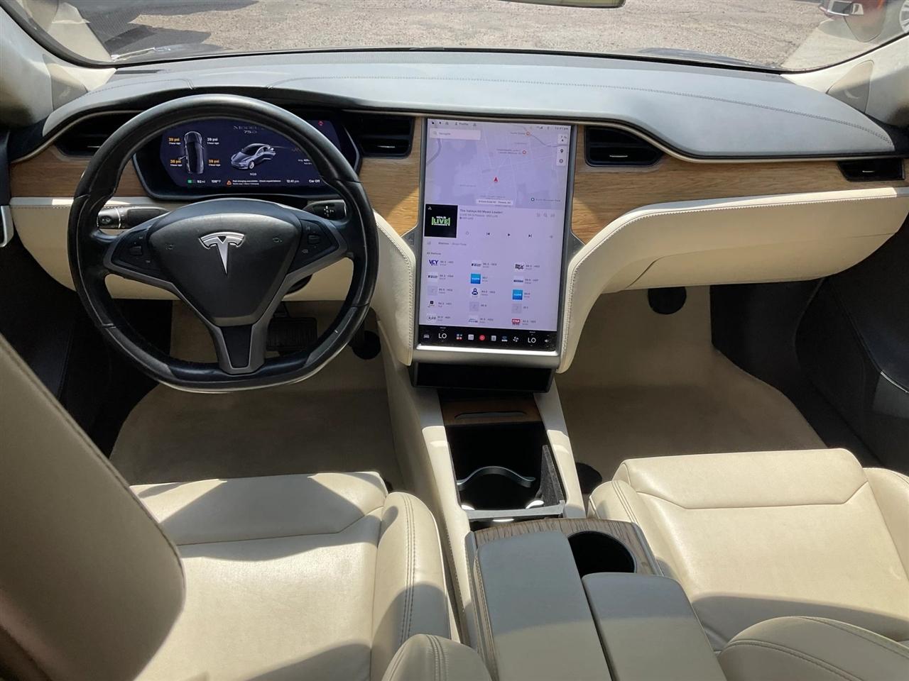 Tesla Model S  2019