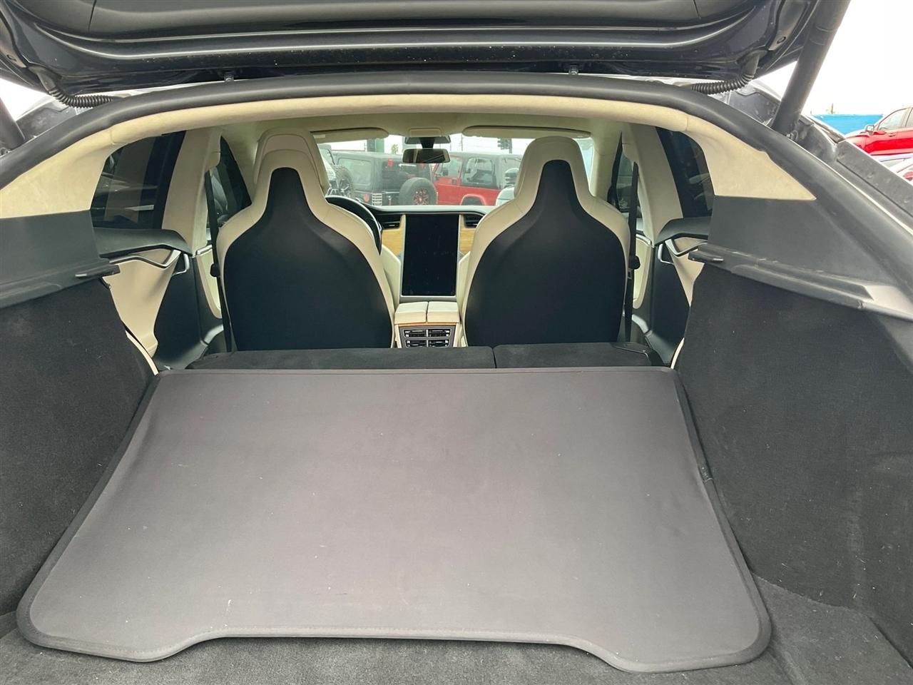 Tesla Model S  2019