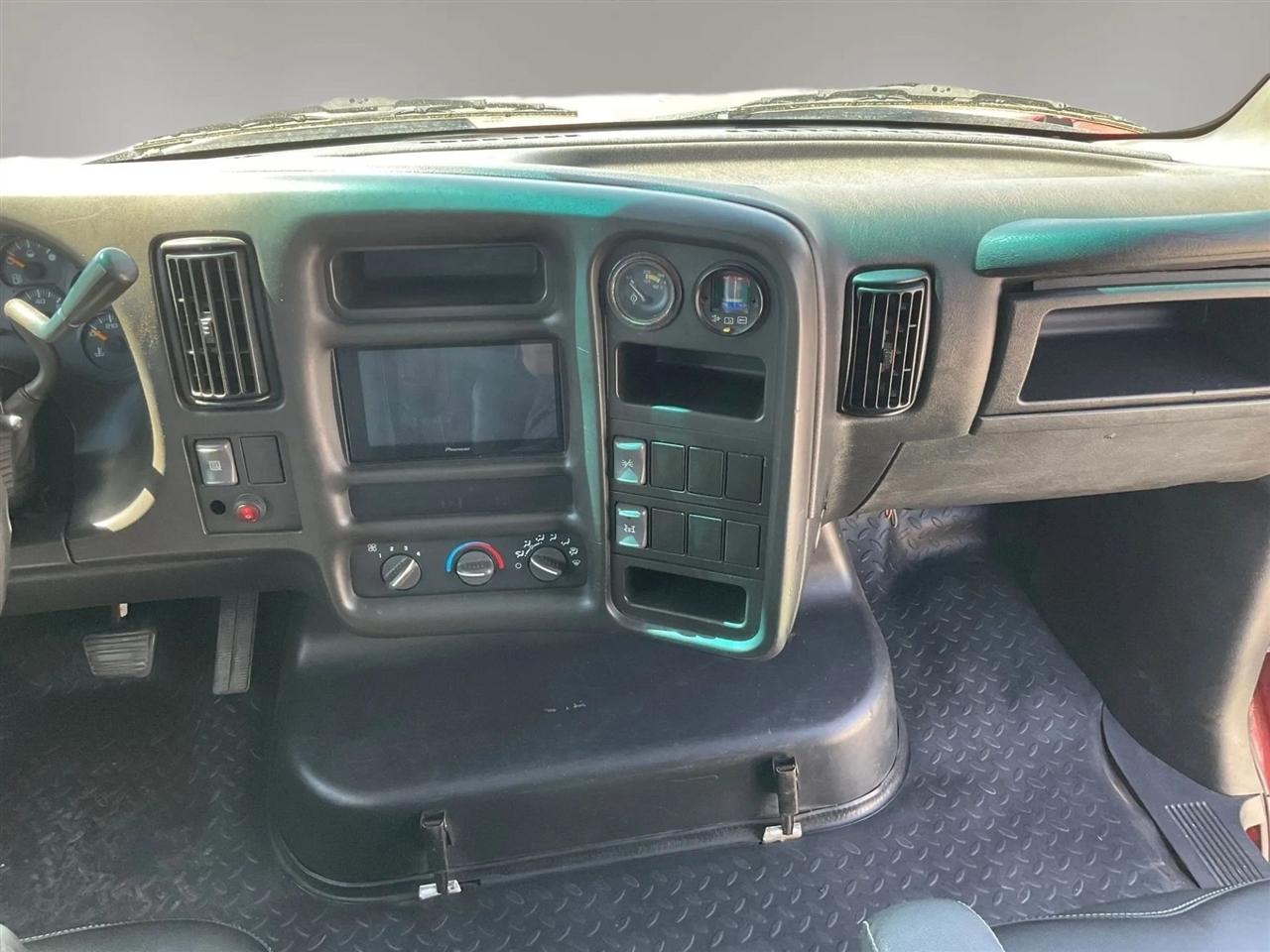 GMC C4C042  2003