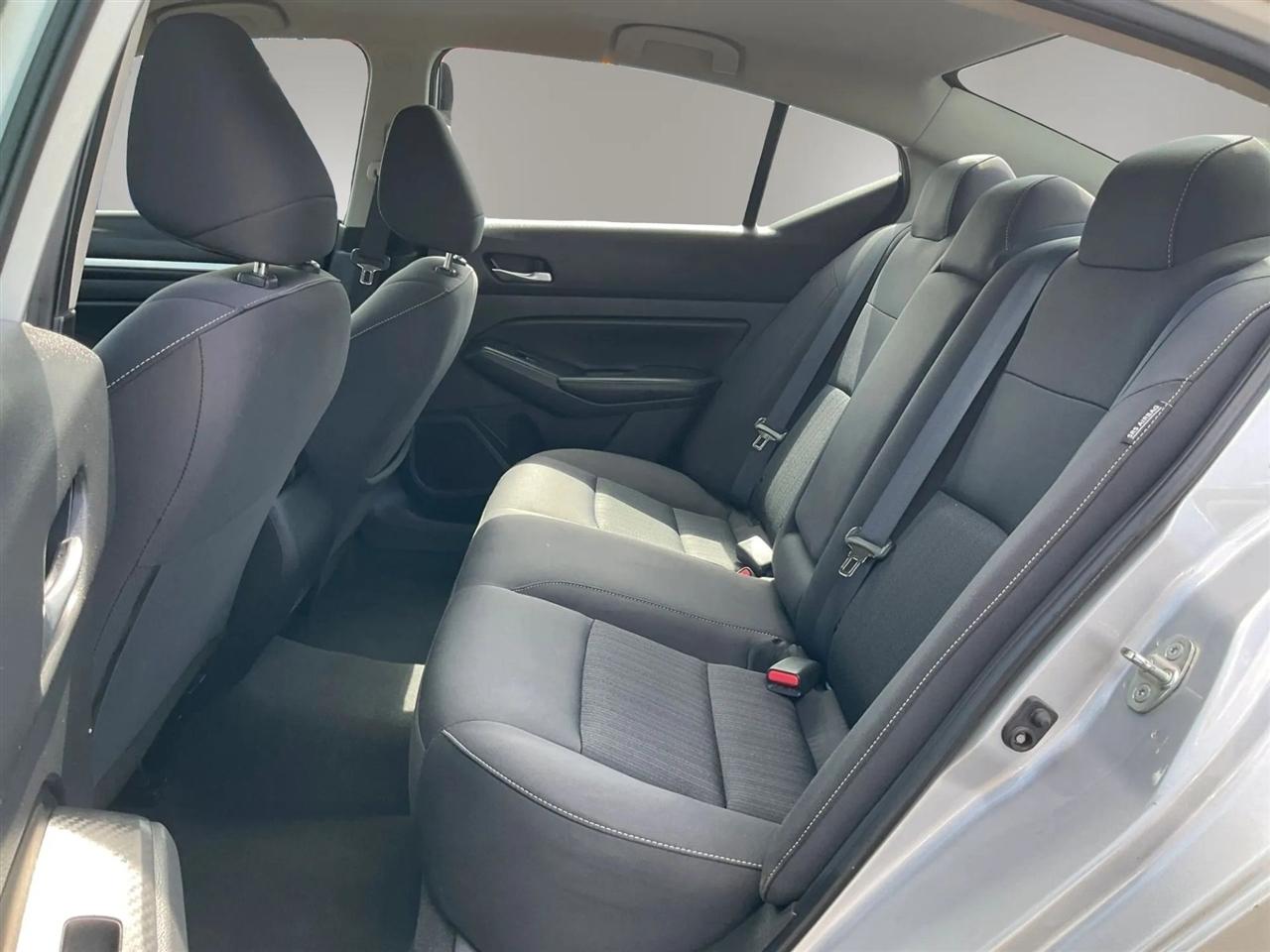 Nissan Altima  2022