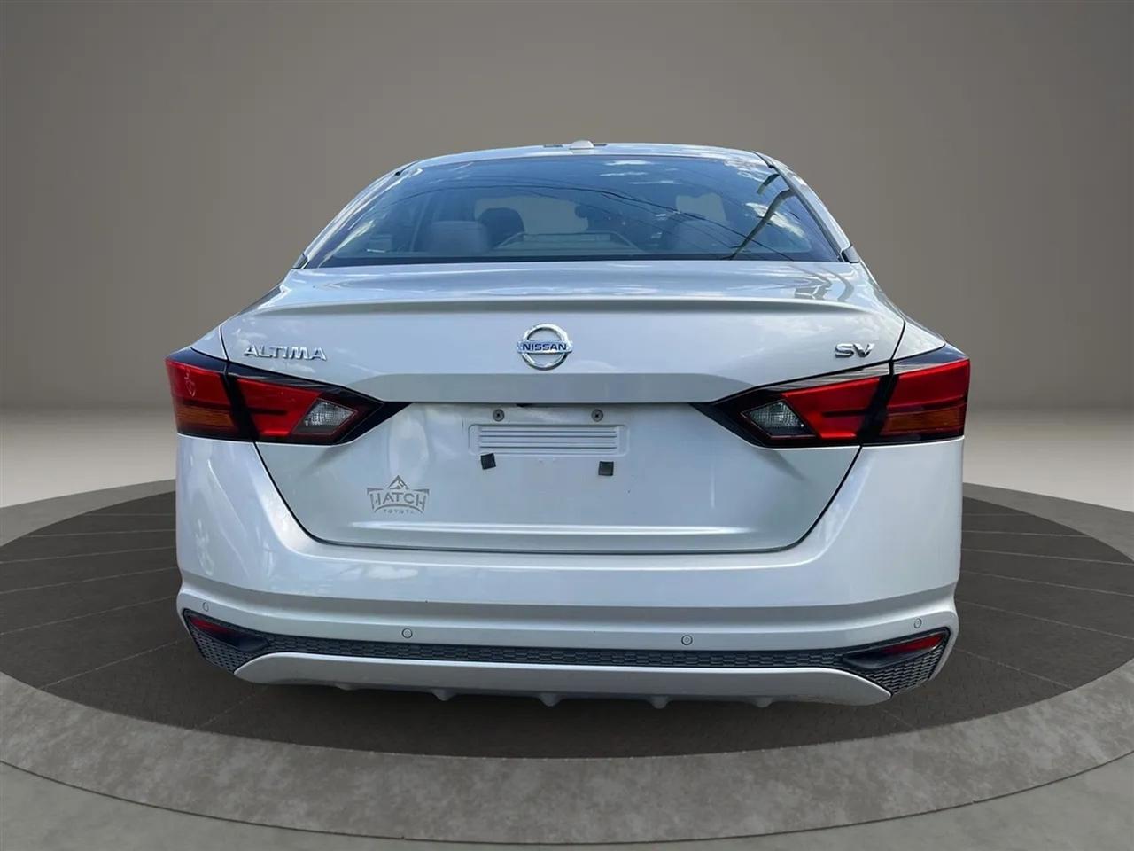 Nissan Altima  2022