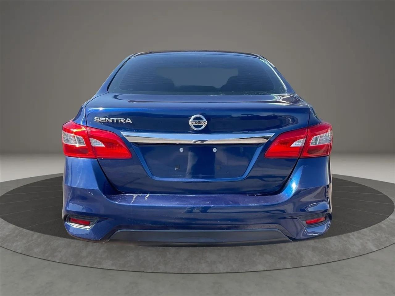 Nissan Sentra  2019