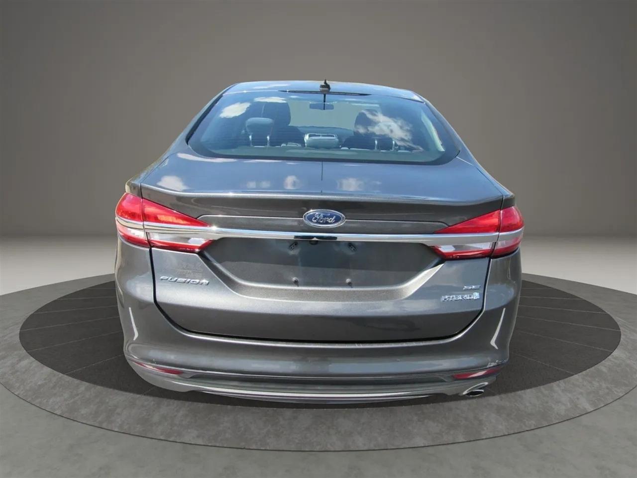 Ford Fusion Hybrid  2017
