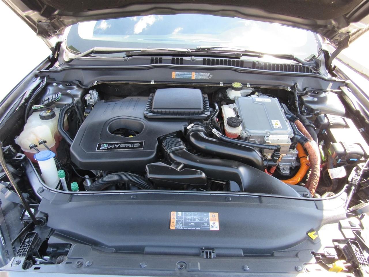 Ford Fusion Hybrid  2017