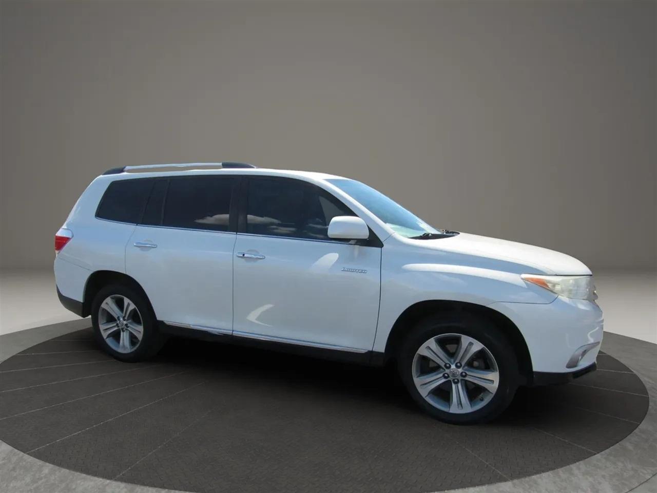 Toyota Highlander  2012