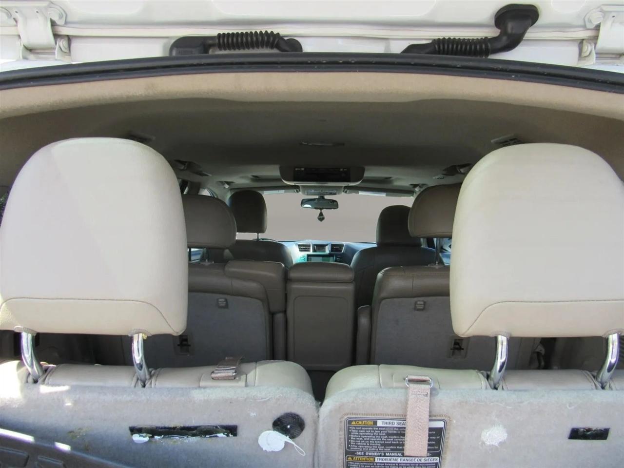 Toyota Highlander  2012