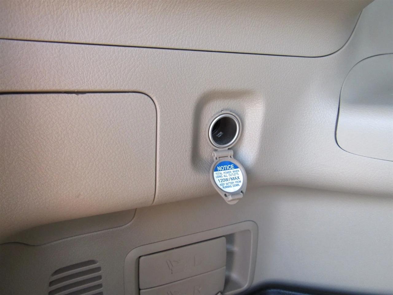 Toyota Highlander  2012