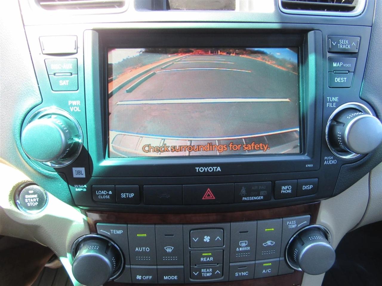 Toyota Highlander  2012