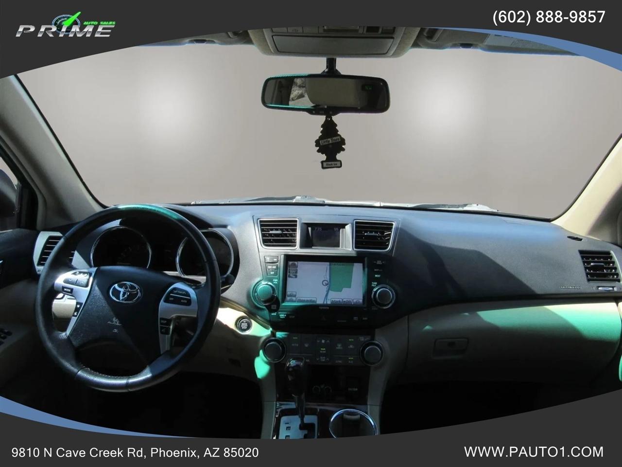 Toyota Highlander  2012