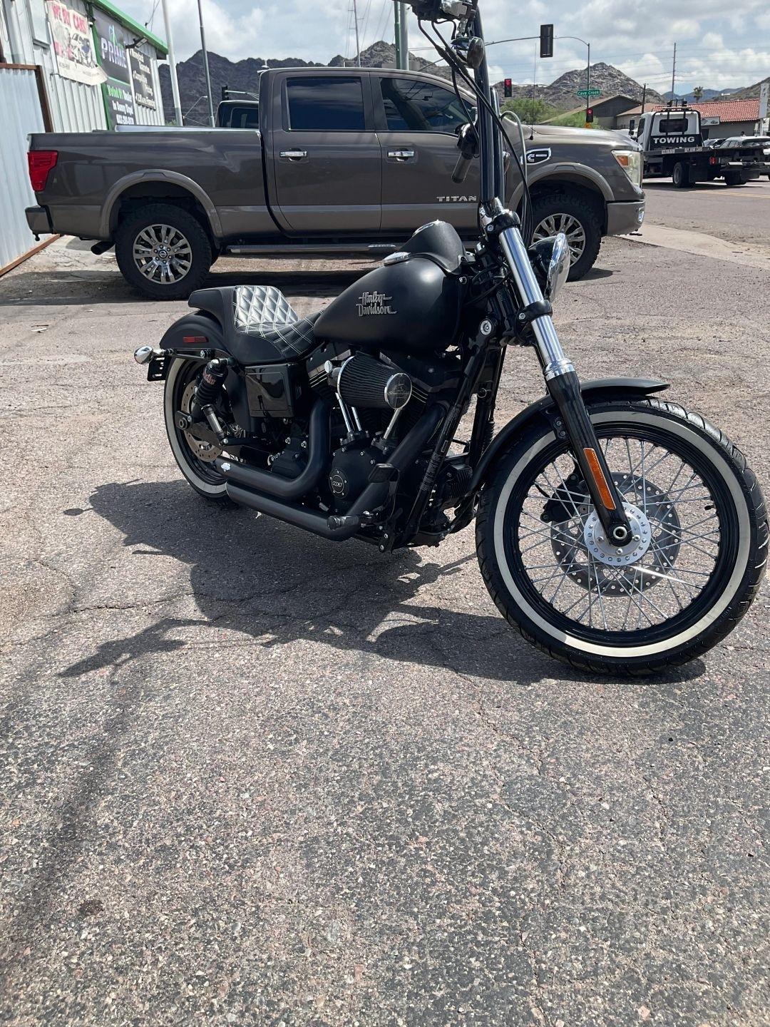 Harley-Davidson FXDB103  2015