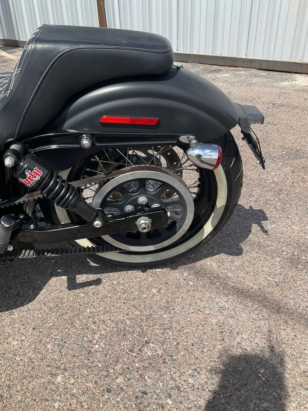 Harley-Davidson FXDB103  2015