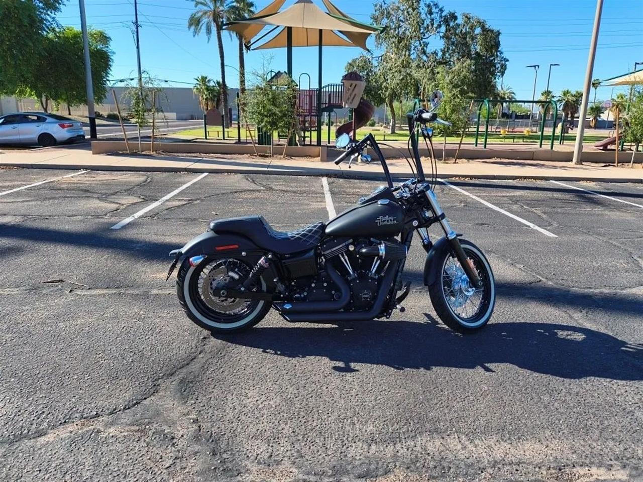 Harley-Davidson FXDB103  2015